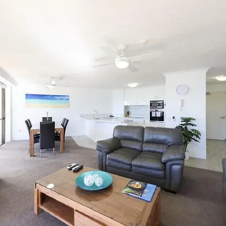 Bougainvillea Gold Coast Holiday Apartments-3