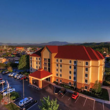 La Quinta By Wyndham Pigeon Forge-3