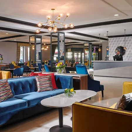 Camden Court Hotel-3