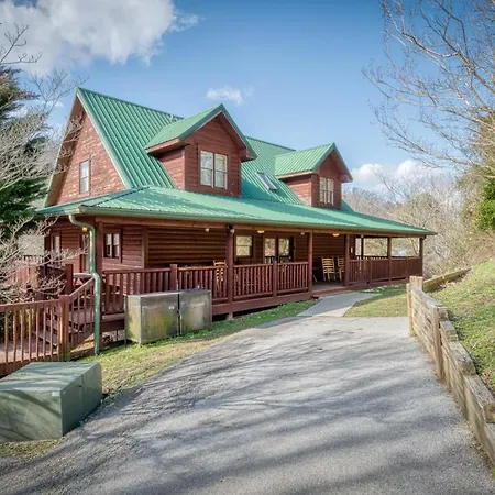 Cherokee Lodge-2
