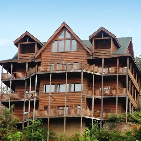 Serenity Mountain Pool Lodge-3