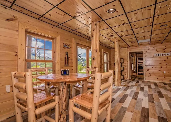 Roaring Fork Lodge Gatlinburg