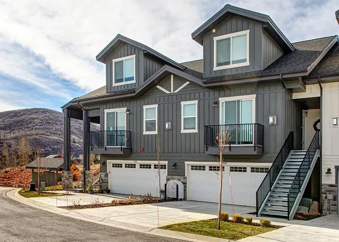 Quarry Springs Retreat Villa Park City