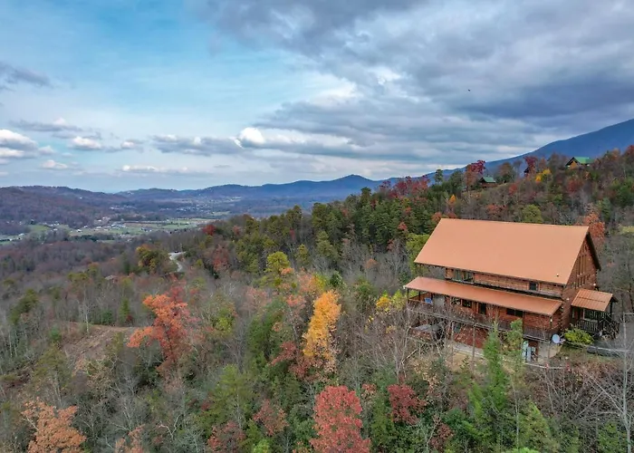 Copper Top - Stunning Views, And Hot Tub Sevierville