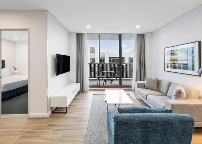 Meriton Suites Coward Street, Mascot Sydney