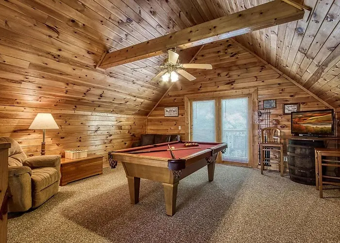 Old Glory, Pool Table, Pool Access, Wifi, Free Attraction Tickets!!! Villa Sevierville