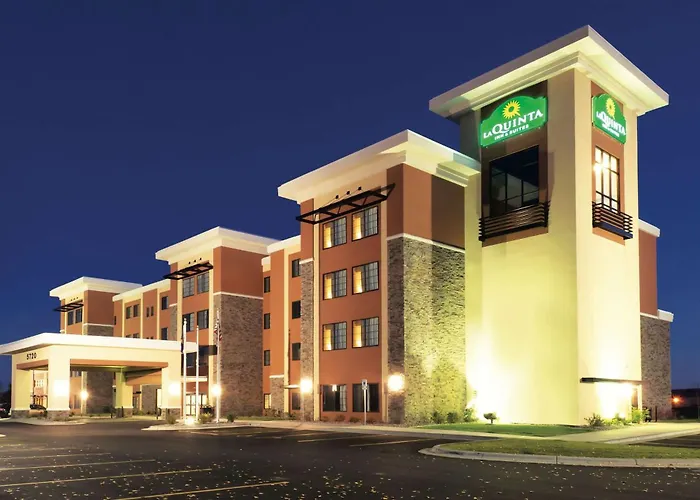 La Quinta By Wyndham Billings Hotel