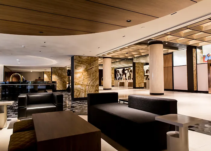 Fairmont The Queen Elizabeth Montreal