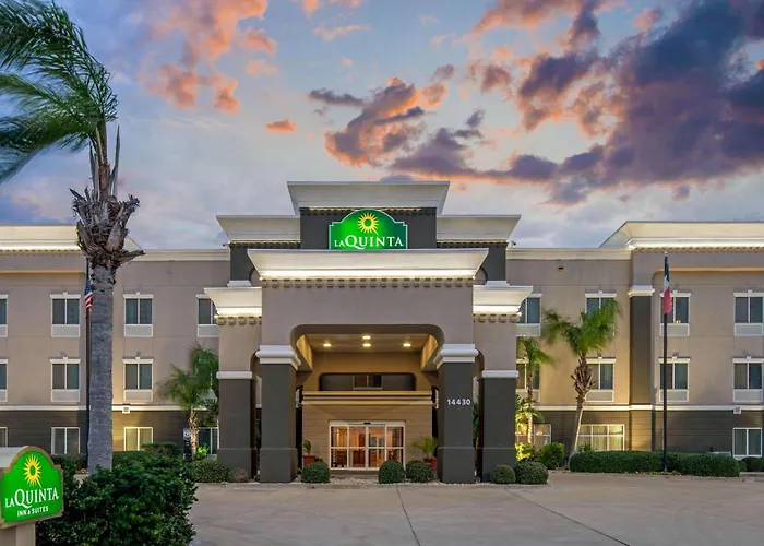 La Quinta By Wyndham Corpus Christi-N Padre Isl. Hotel