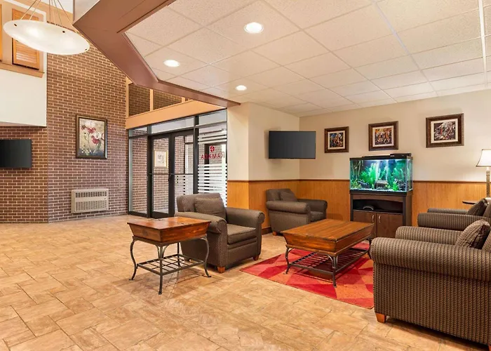 Ramada By Wyndham Fredericton Hotel