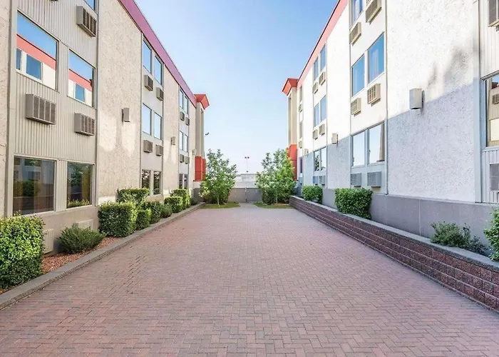 Quality Inn & Conference Centre Red Deer