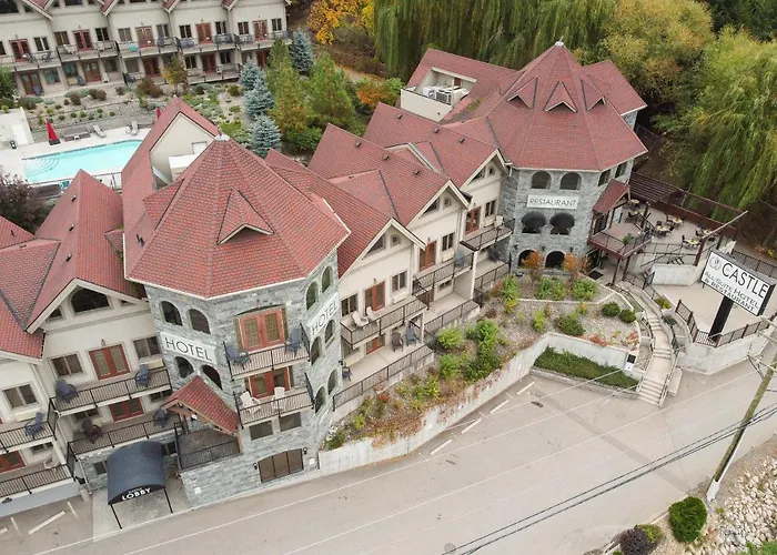 The Castle At Swan Lake Vernon