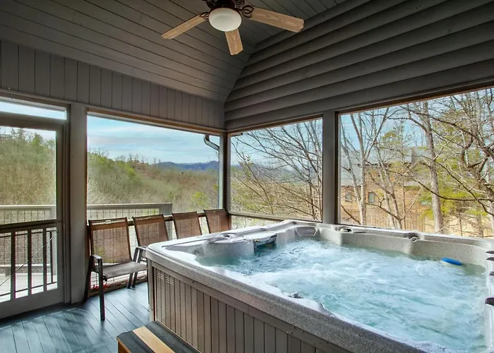 Black Bear Reserve - Mtn View, Hot Tub, Game Room Sevierville