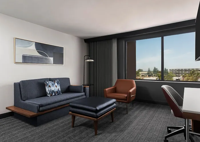 Courtyard By Marriott San Diego Miramar
