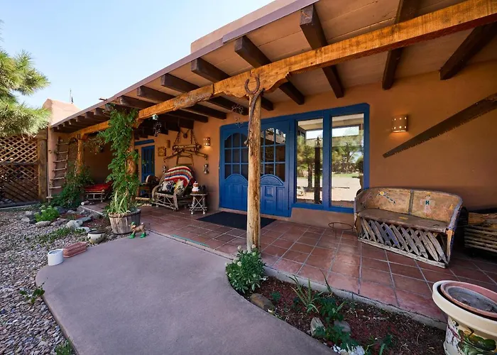 Loba Luna-Come Home To Enchantment Albuquerque