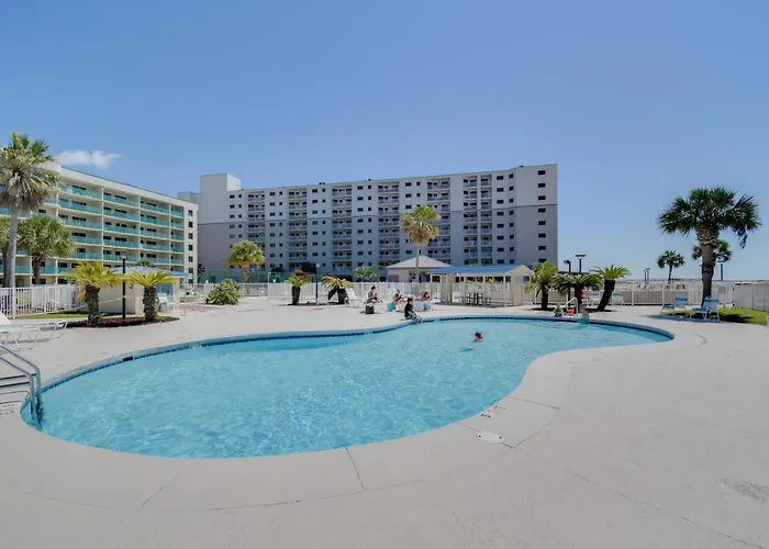 Gulf Highlands Getaway W/ 6 Pools & Beach Access Gulf Shores