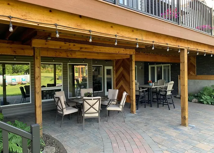 Dragonfly Inn Walkout Suites Sherwood Park