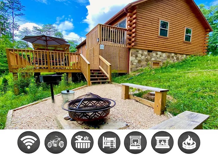Foxes' Den Cabin With Private Hot Tub Pigeon Forge