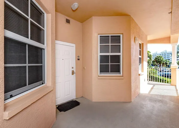 200 Harborview Grande Villa Clearwater Beach