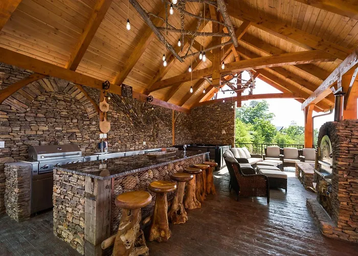 Papa Bear'S Swimming Hole Villa Sevierville
