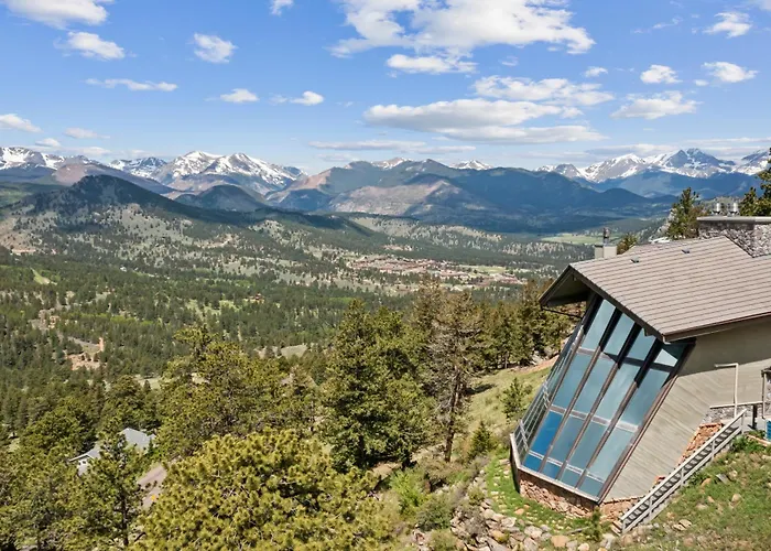 Casa De Cristal-Epic Views-Hottub-Sauna-Sleeps 10-Luxury Linens-Stocked Kitchen Estes Park