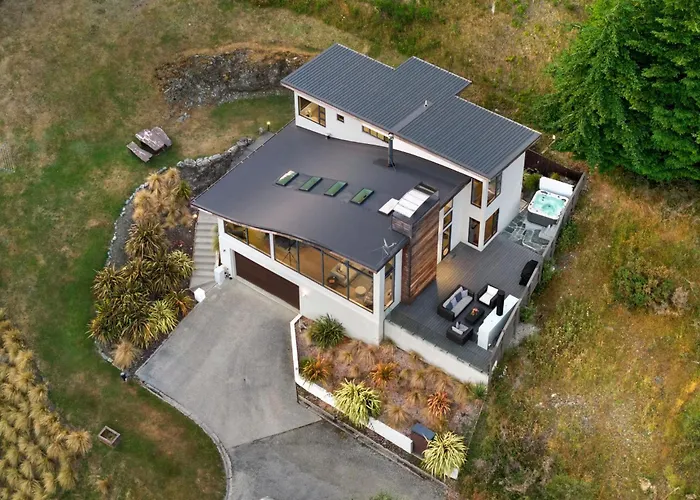 Vanda Heights Queenstown