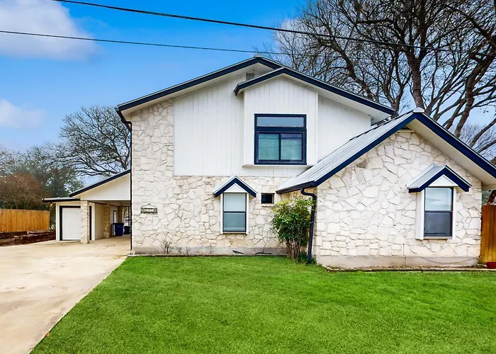Waterside Haven Villa New Braunfels