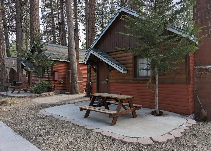 Three Pines Cabins Big Bear Lake
