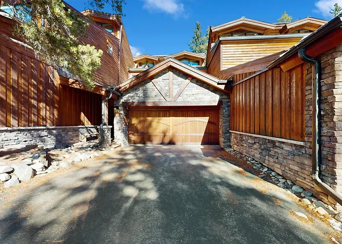 Tyra Summit Townhome #902 Breckenridge