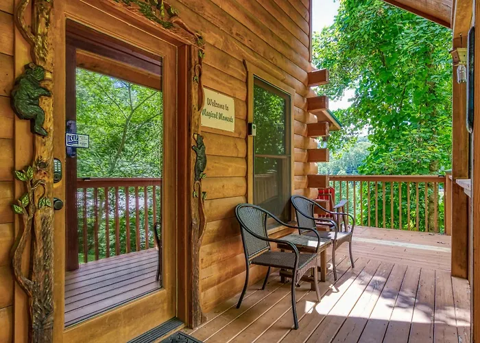 Magical Moments, Hot Tub, Wifi, 560 In Free Attractions Tickets Each Paid Day! Villa Gatlinburg