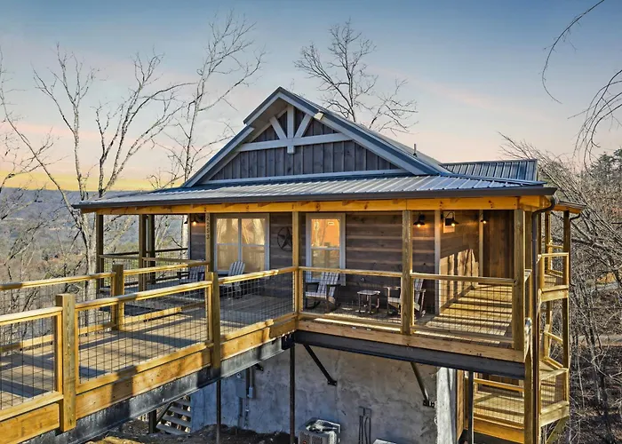 Tennessee Whiskey Cabin Sevierville