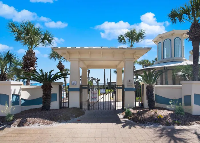 On The Brink Of The Coast Villa Destin