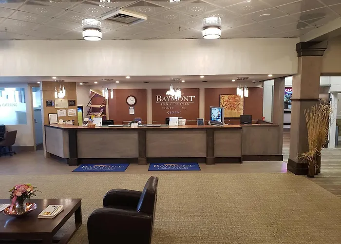 Baymont By Wyndham Red Deer Hotel