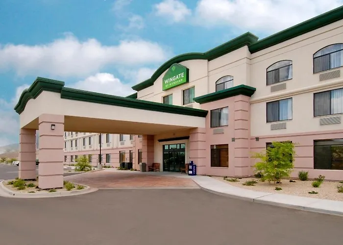Wingate By Wyndham Yuma Hotel