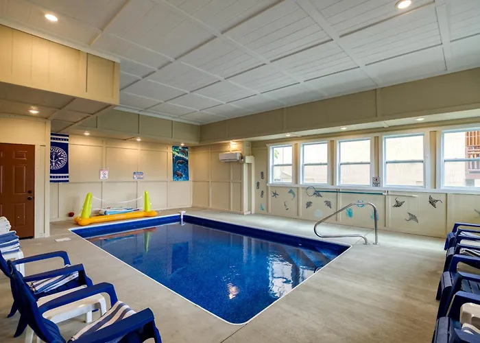 Splashing Heavenly Retreat, Private Indoor Pool, Game Room, Wifi, 560 Free Tickets Each Paid Day Sevierville