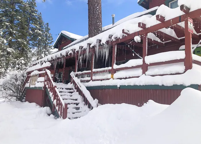 Ith Big Bear Lake Hostel & Lodge