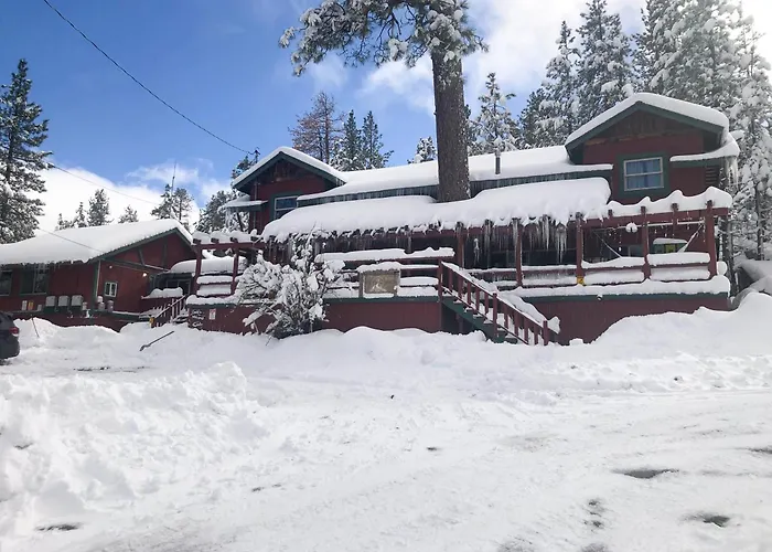 Ith Big Bear Lake Hostel & Lodge