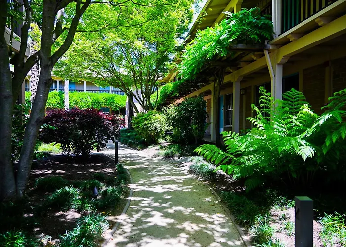 El Pueblo Inn Sonoma
