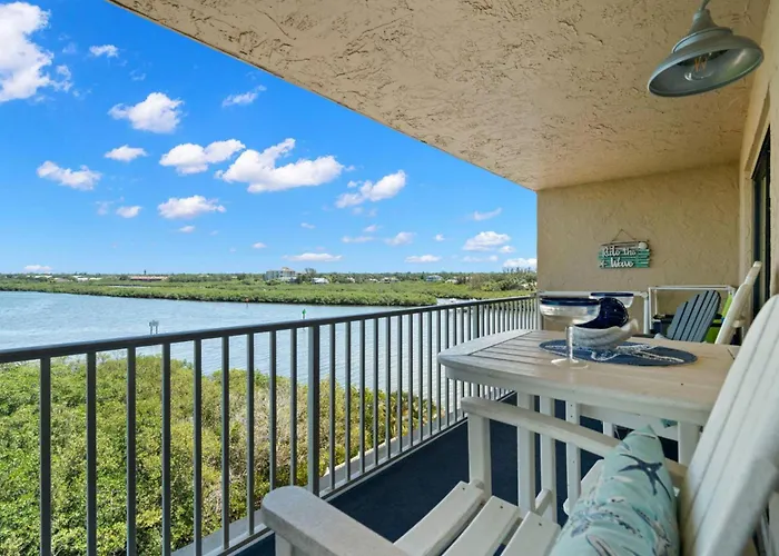 508 Bayshores Yacht Tennis Club Clearwater Beach