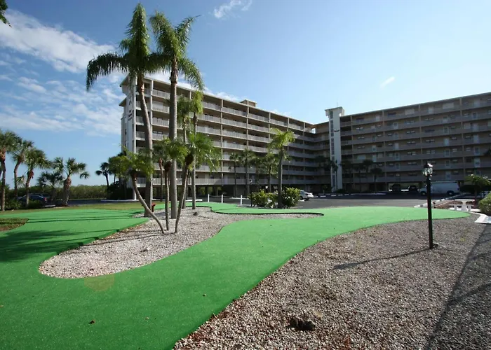 508 Bayshores Yacht Tennis Club Clearwater Beach