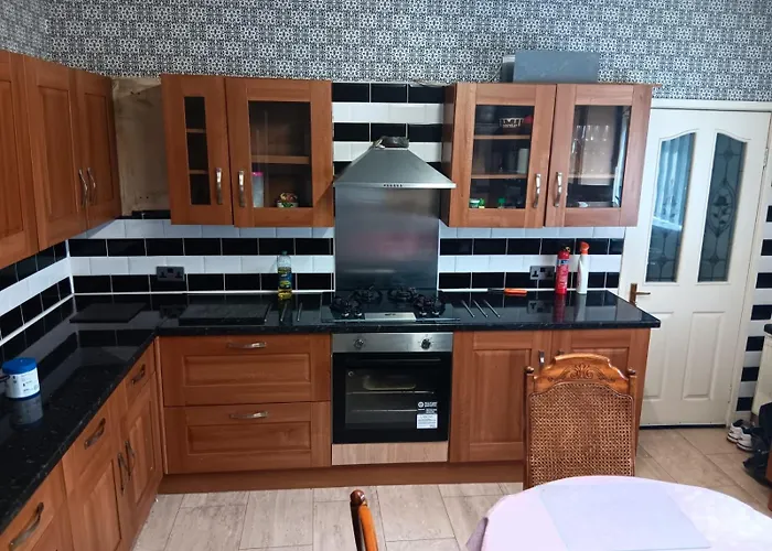 2 Hampstead Liverpool