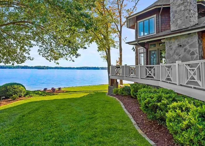 The Chasestone Villa Mooresville