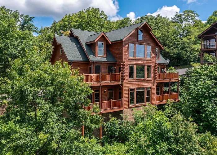 Papa Bears Cabin By Stony Brook Cabins Gatlinburg