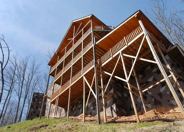 Splash Mansion #500 Gatlinburg