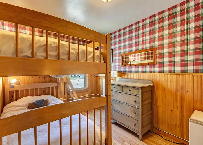 Fireside Inn & Hostel Breckenridge