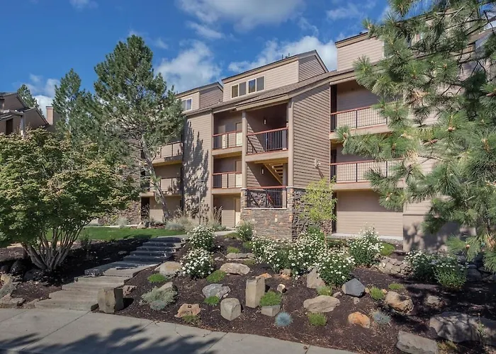 Worldmark Bend Seventh Mountain Resort - St Sleeps
