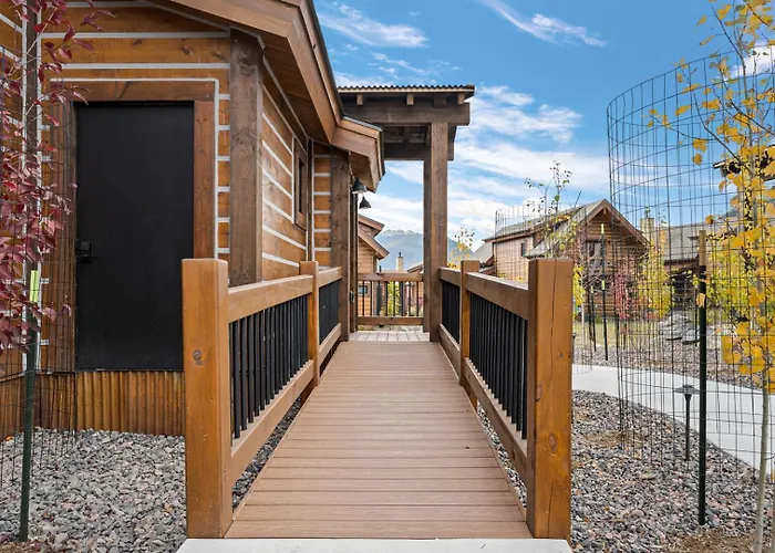 Luxury Cabin! Fireplace And Jacuzzi! Estes Park