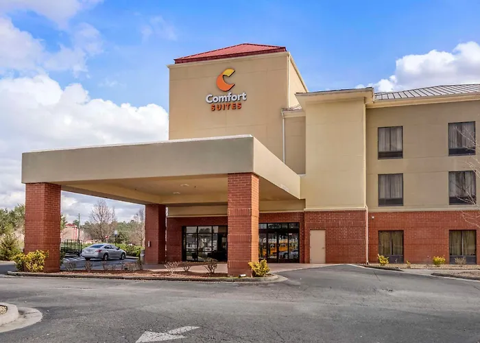 Comfort Suites Macon Northwest Lakeview