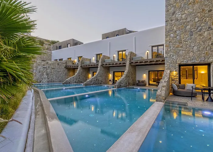 Aeonic Suites And Spa Mykonos Town