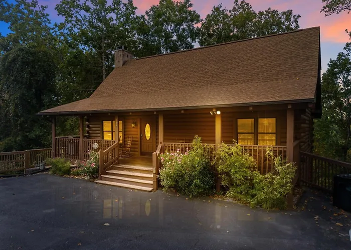Er101 - Heavenly Hideaway Great Location - Close To Town! Cabin Pigeon Forge